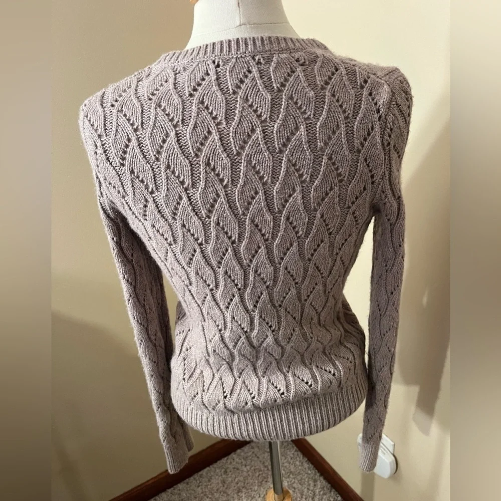 Ann Taylor LOFT Taupe/Light Tan Crew Neck Wave Print Sweater Sz M